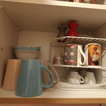 パトラChryssa - Χρυσαアパートメント エクステリア 写真